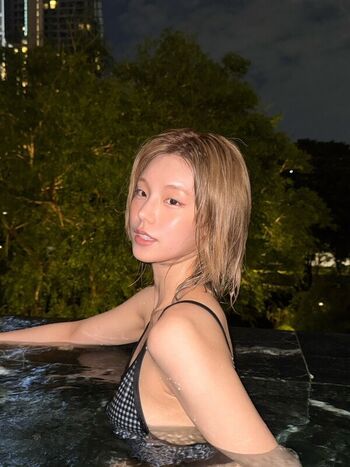 Full leaked Yeji page private photo