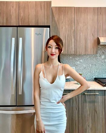 Full leaked Yeonmi park private photo