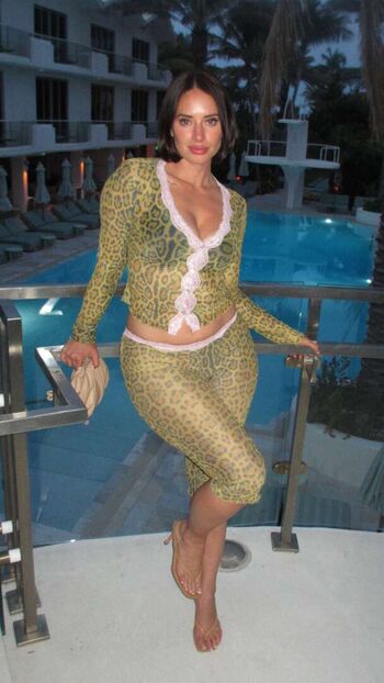 Full leaked Yesjulz  page private photo