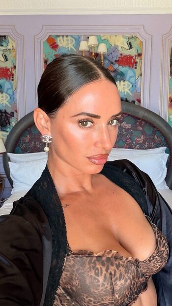 Full leaked Yesjulz private photo