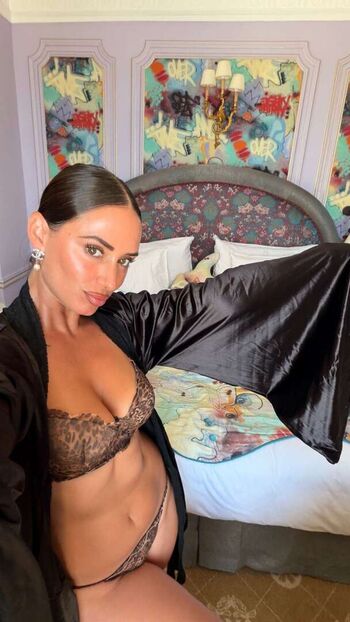 Full leaked Yesjulz  page private photo