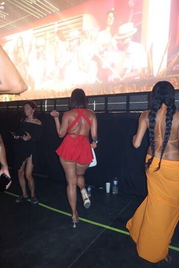 Full leaked Yesjulz  page private photo