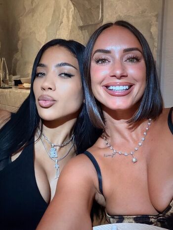 Full leaked Yesjulz  page private photo