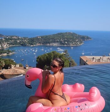Full leaked Yesjulz private photo