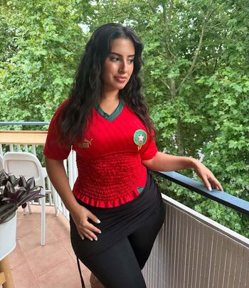 Full leaked Nikairani / private photo