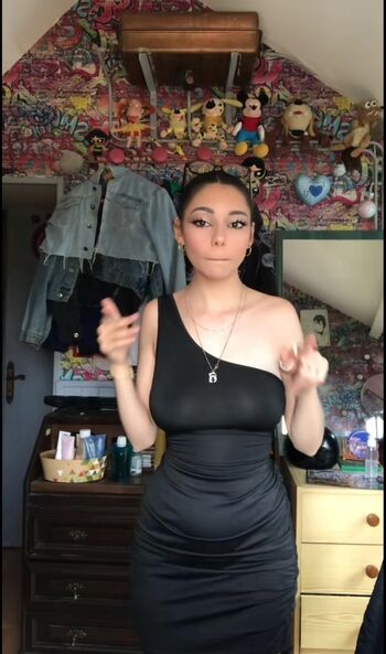 Full leaked Ylonalenoel private photo
