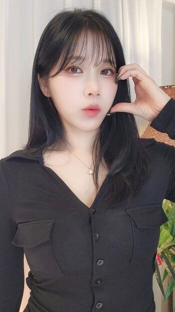 Full leaked Yokang private photo