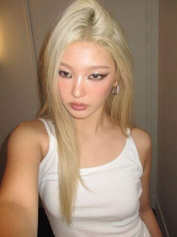 Full leaked Yoonchae private photo