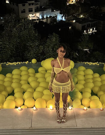 Full leaked Youlovejuu private photo