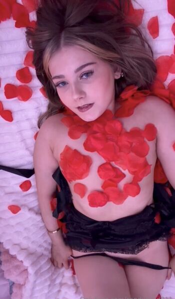 Young Baby Face Girl Alissadocherty