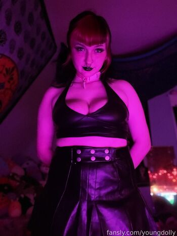 Full leaked Youngdolly private photo