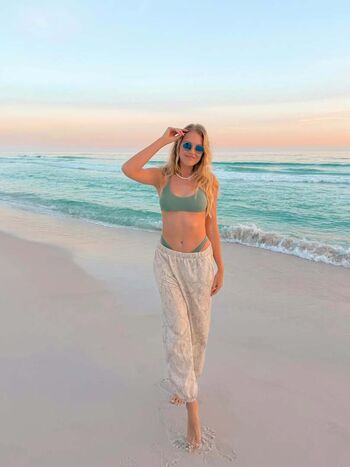 Full leaked Youtubers private photo