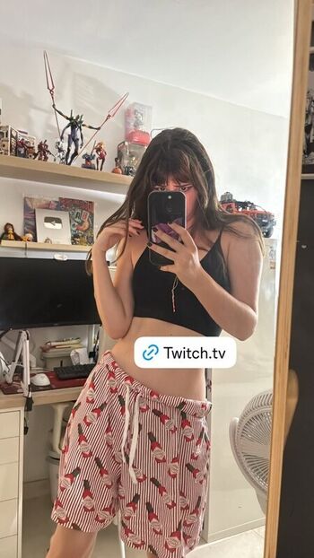 Full leaked Yquen private photo