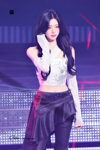 Yuna - ITZY (유나, Shin Yu Na)