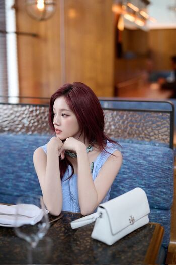 Leaked Lakaryofficial/ private photo viral onlyfans