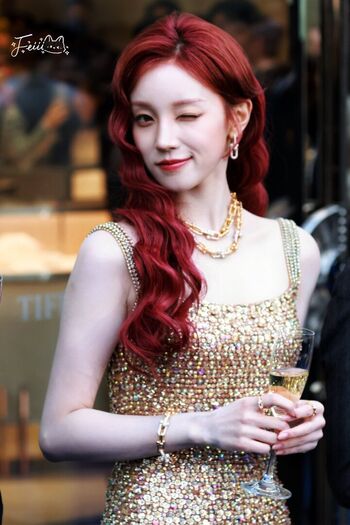 Leaked Lindsey lamer/ private photo viral onlyfans