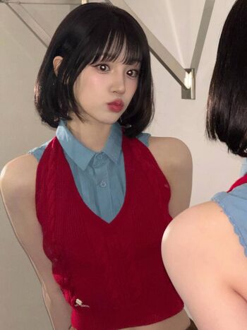 Full leaked Yuqi page private photo