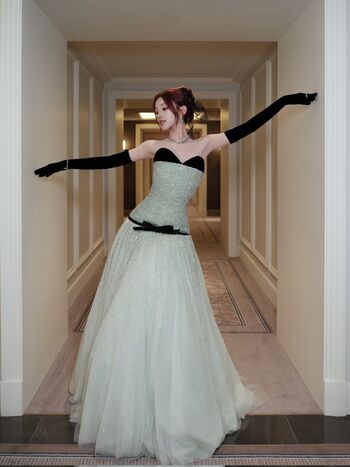Full leaked Yuqi private photo