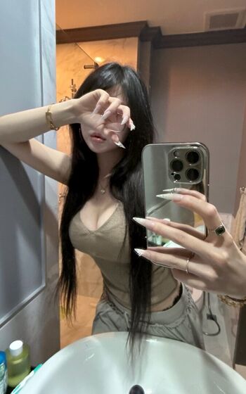 Full leaked Yurasweb private photo