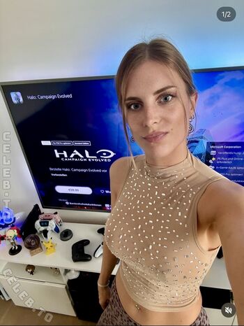 Full leaked Yve gaming private photo
