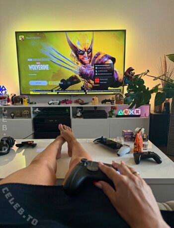 Full leaked Yve gaming page private photo