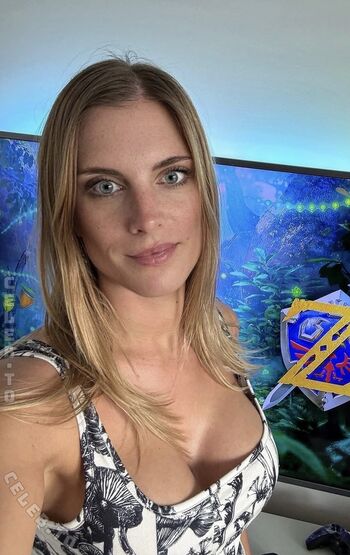 Full leaked Yve gaming private photo