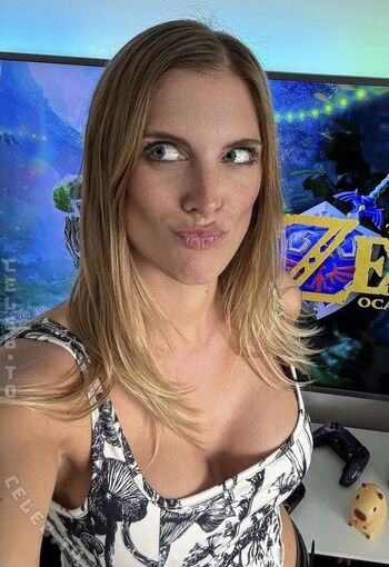 Full leaked Yve gaming private photo