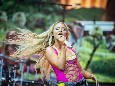 Full leaked Zara larsson  page private photo