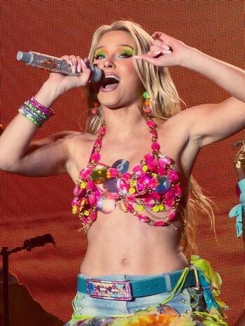 Full leaked Zara larsson private photo