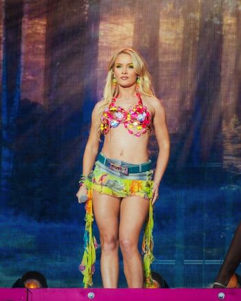 Full leaked Zara larsson private photo