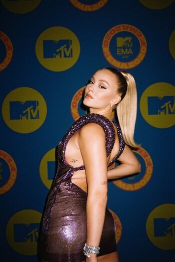 Full leaked Zara larsson page private photo