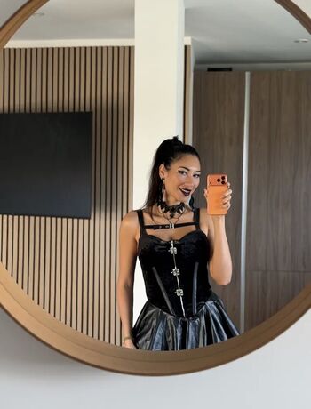 Full leaked Zaraondemand private photo