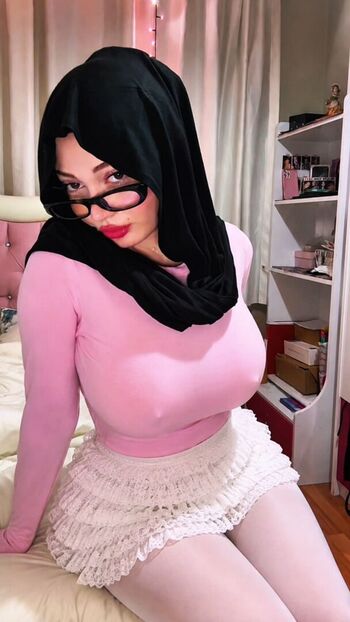 Full leaked Zelal private photo