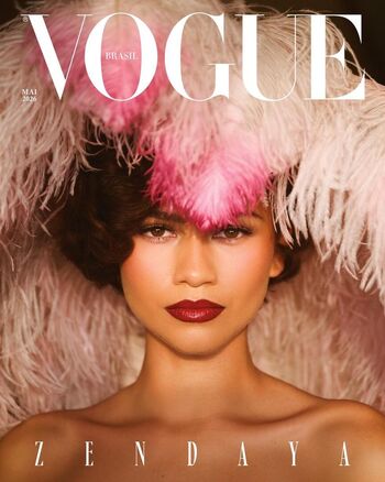 Full leaked Zendaya page private photo