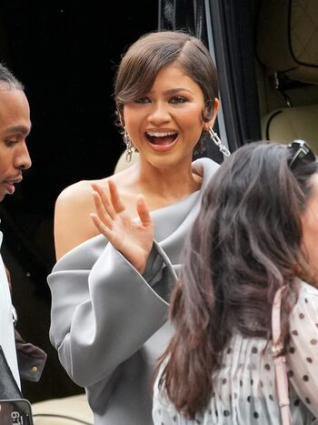 Full leaked Zendaya page private photo