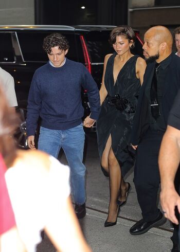 Full leaked Zendaya private photo