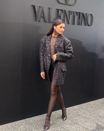 Full leaked Zendaya private photo