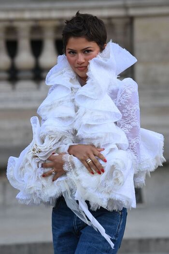 Full leaked Zendaya page private photo