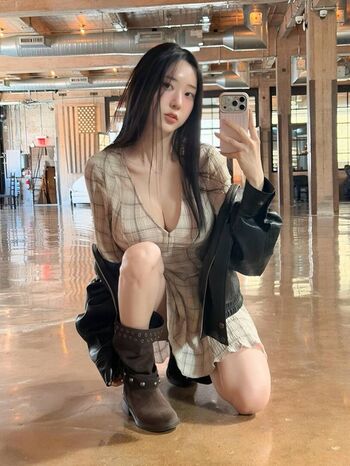 Full leaked Zenny page private photo