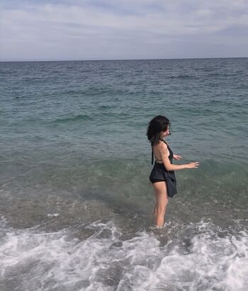 Full leaked Zeynep private photo