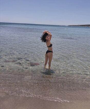 Full leaked Zeynep private photo