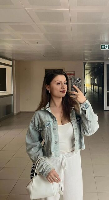 Full leaked Zhla page private photo