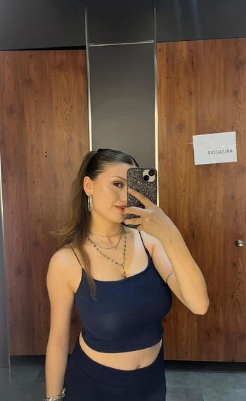 Full leaked Zhla page private photo