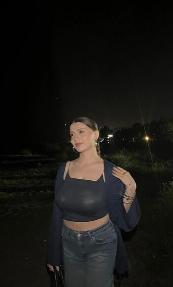 Full leaked Zhla private photo