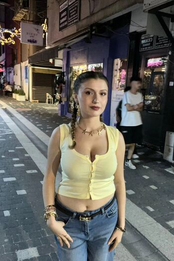 Full leaked Zhla private photo