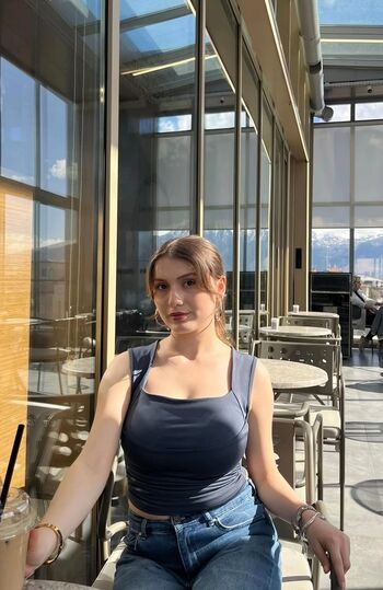 Full leaked Zhla private photo