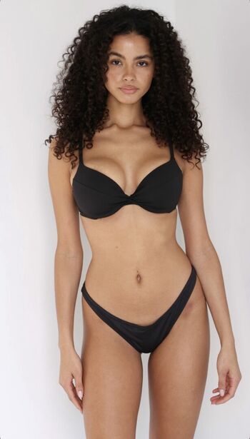 Full leaked Znefer private onlyfans photo