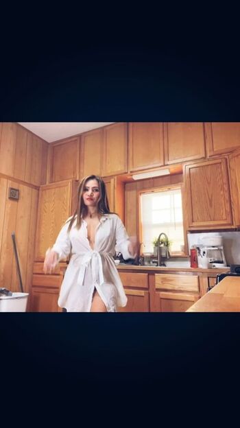 Full leaked Zo kitchen private photo
