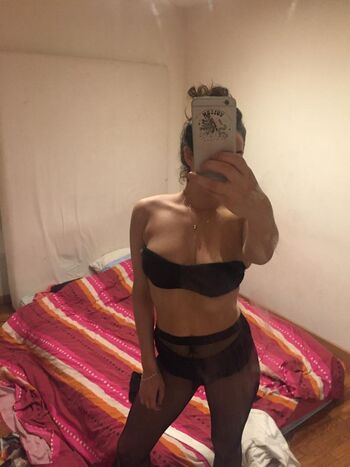 Full leaked Zodebut private photo