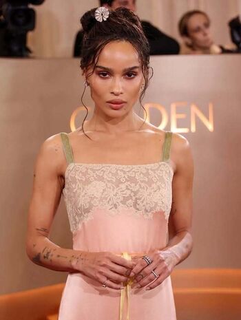 Full leaked Zoe kravitz page private photo